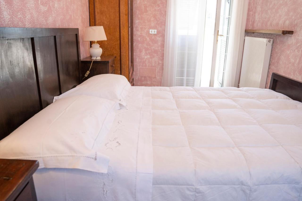 028 - Agriturismo "Il Boschetto" Con Piscina, Pace E Natura - Camera Familiare Cavizzano ภายนอก รูปภาพ