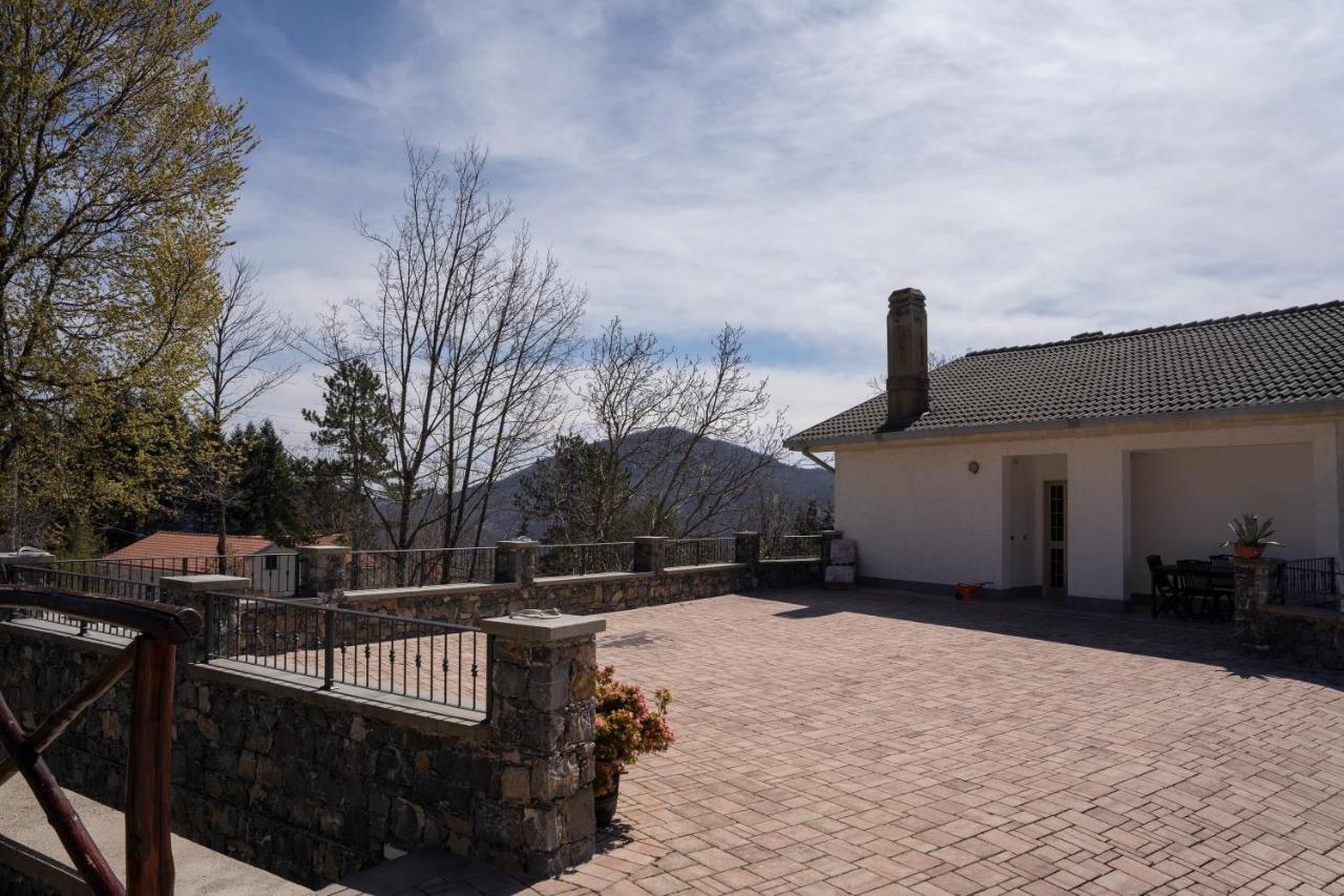 028 - Agriturismo "Il Boschetto" Con Piscina, Pace E Natura - Camera Familiare Cavizzano ภายนอก รูปภาพ