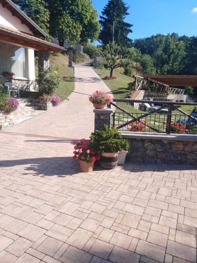 028 - Agriturismo "Il Boschetto" Con Piscina, Pace E Natura - Camera Familiare Cavizzano ภายนอก รูปภาพ